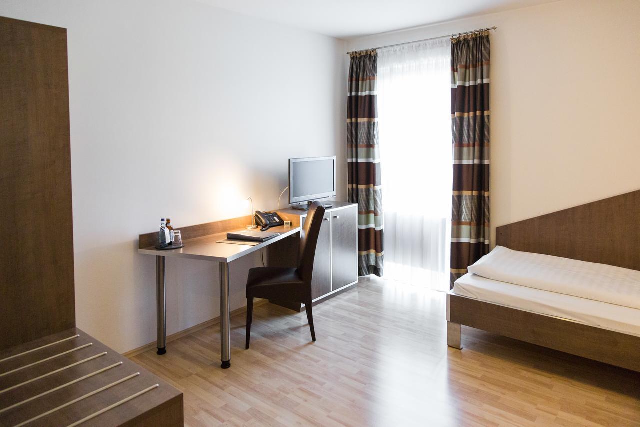 Aparthotel Othello Dingolfing Eksteriør bilde